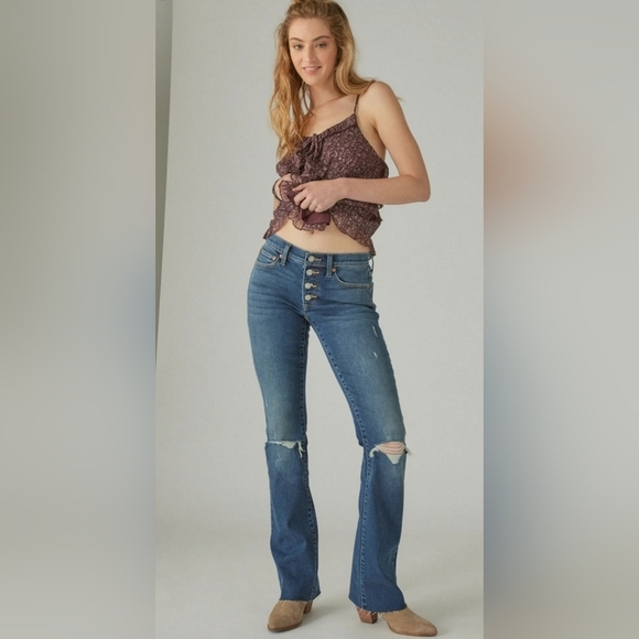 Lucky Brand Denim - Lucky Brand Sweet Boot Jeans Mid Rise Distressed Medium Blue Size 31 Button Fly